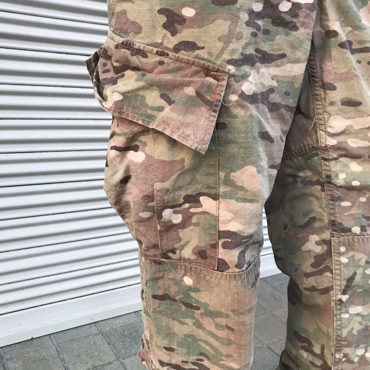 US Army 米軍実物 トラウザー アーミー コンバット マルチカム 迷彩 カーゴ パンツ ミリタリー 古着 カモフラージュ S-Rマルチカモ 78cm_画像3