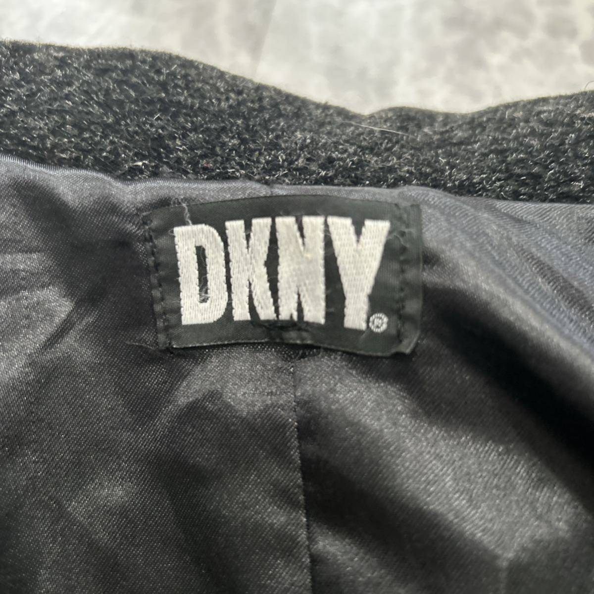 L @ 古着 フランス製 '高級感溢れる'『DKNY ダナキャラン』高品質 ステンカラーコート 12ans 着心地抜群 レディース 婦人服 アウター 上着_画像6