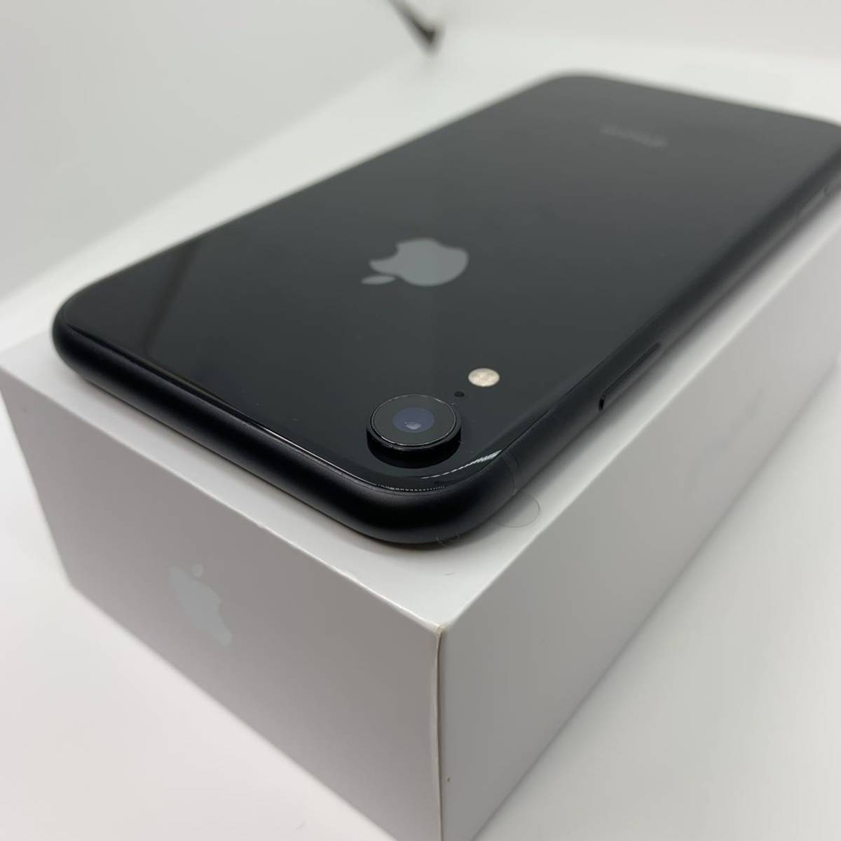 新品 iPhone XR Black 64 GB SIMフリー 本体｜PayPayフリマ
