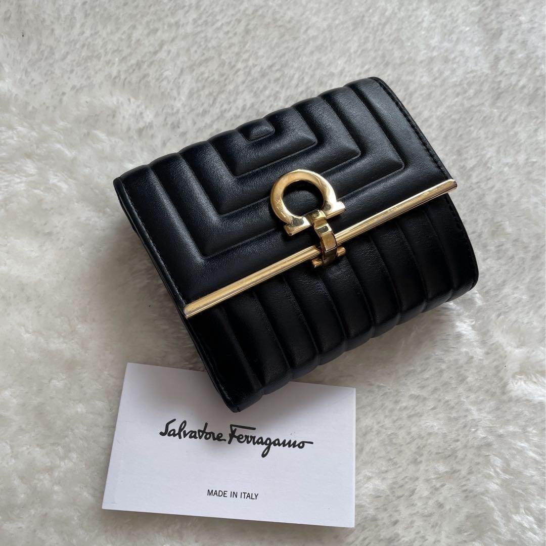 【美品】798 Ferragamo サルバトーレフェラガモ 2つ折り財布_画像1