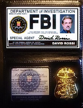 ★FBIバッジ＋ホルダー＋ IDカード2枚／Criminal Minds／クリミナルマインド／David Rossi／コスプレ！／送料￥185★_画像1