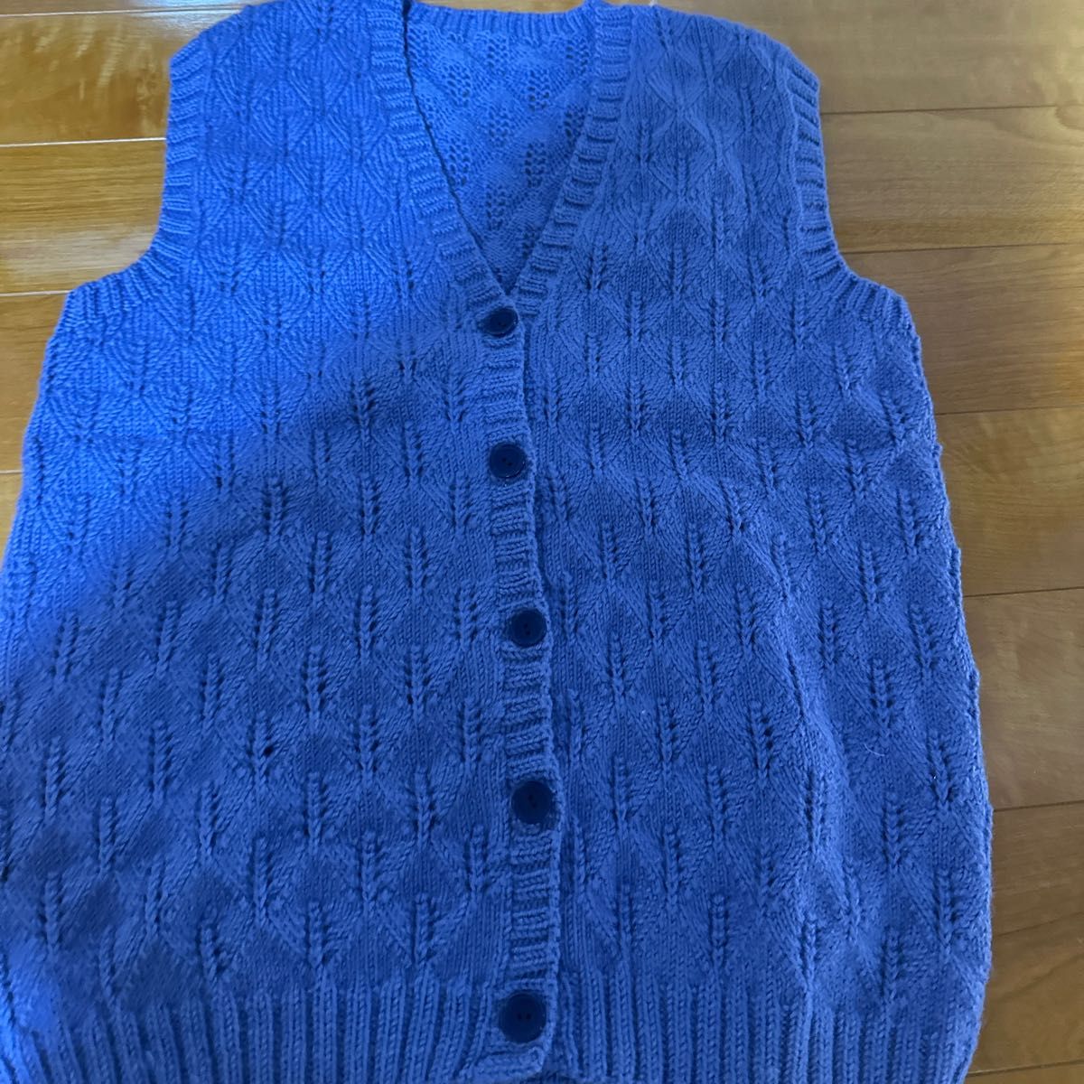 ハンドメイド ベストVネック