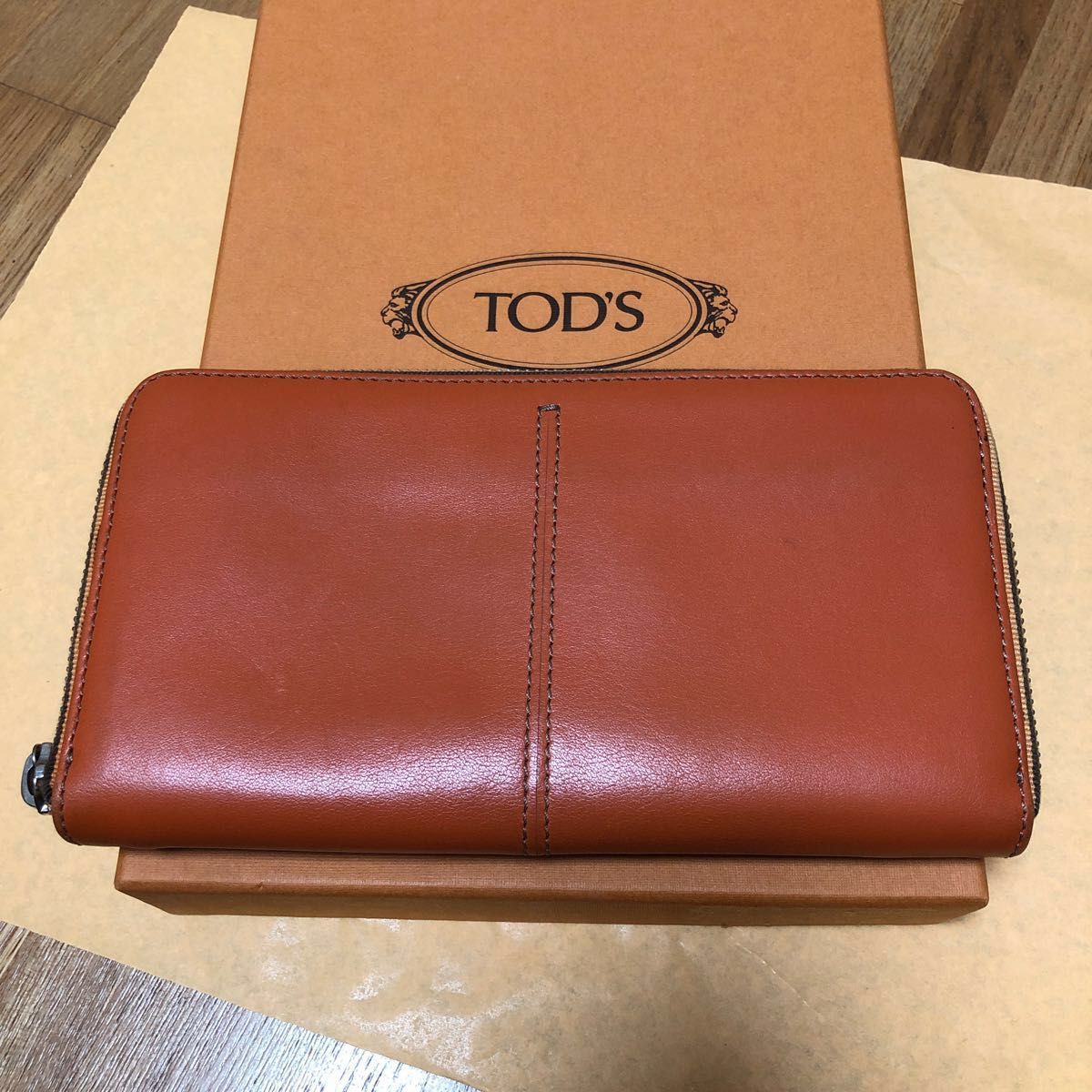 最終お値下げ TOD'S トッズ ラウンドファスナー長財布｜Yahoo!フリマ