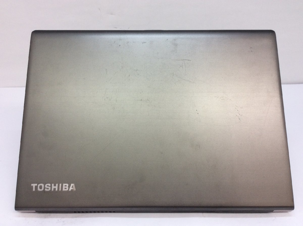 ジャンク/ TOSHIBA dynabook R63/D PR63DBAA54BAD11 Intel Core i5-6300U メモリ8.19GB SSD128.03GB 【G14680】_天板に細かな傷、塗装はがれがあります