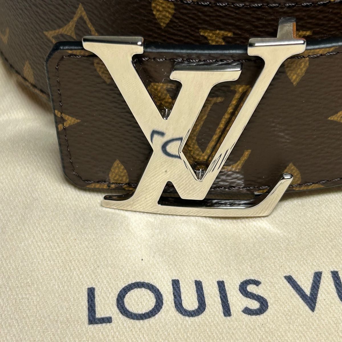 クリスマス 超美品 ルイヴィトン M9821U ベルト LV イニシャル 40MM モノグラム LOUIS VUITTON 保存袋