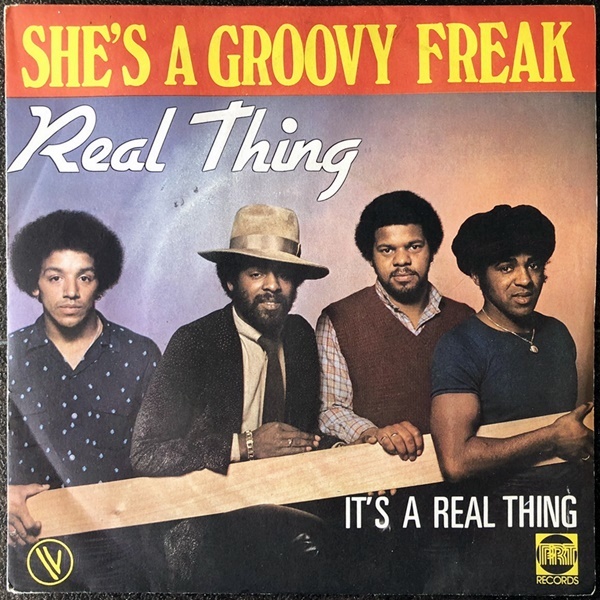 【Disco & Soul 7inch】Real Thing / She's A Groovy Freak _画像1
