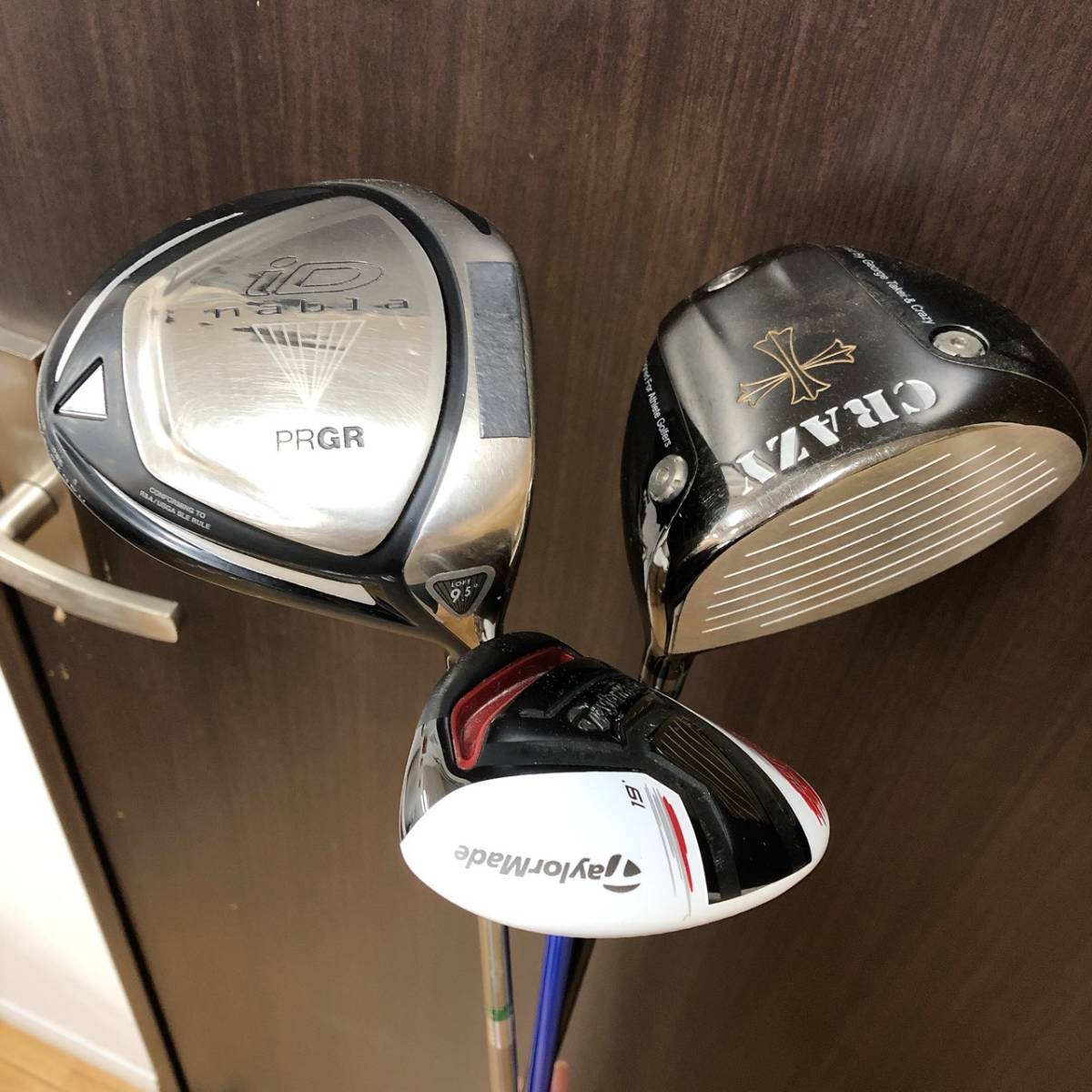 3490-1　③TaylorMade テーラーメイド　AEROBURNER　5　19°　CRAZY　クレイジー　PRGR プロギア iD nabla　ドライバー　ゴルフクラブ_画像1