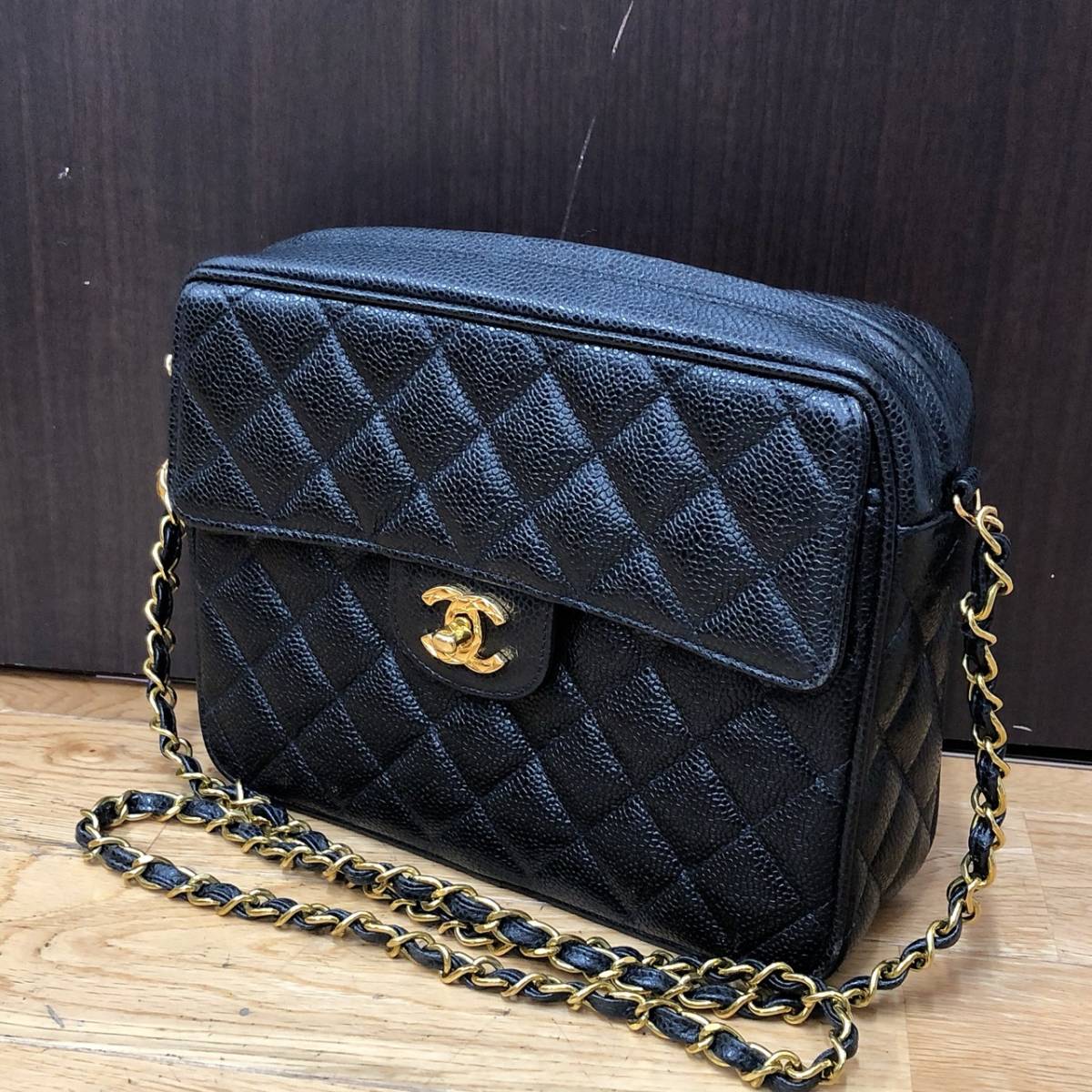 3598-1千　CHANEL　シャネル　マトラッセ　キャビアスキン　チェーンショルダーバッグ　ブラック　レディースバッグ_画像2