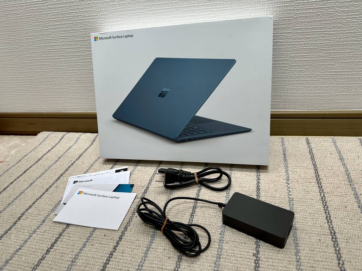 美品 Win11 Office2021 Surface Laptop2 2018年製造 第8世代i5 8250U 4