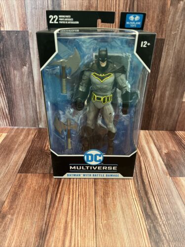 DC Multiverse BATMAN WITH BATTLE DAMAGE Target Exclusive McFarlane Toys 7” 2021 海外 即決