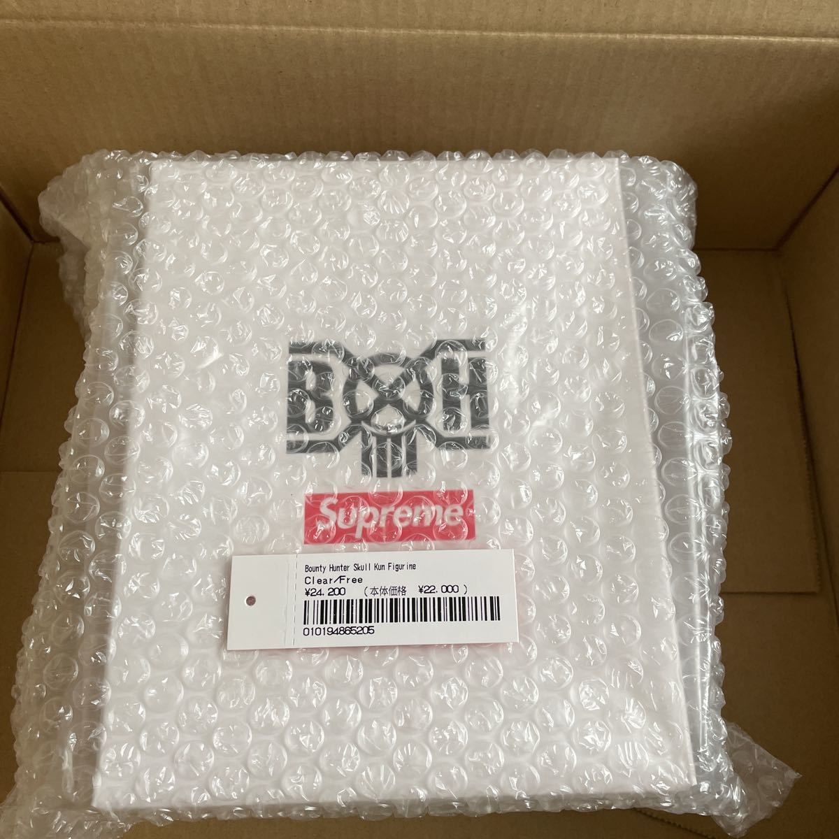 10150円 新品未開封 Supreme Bounty Hunter Skull Kun Figurine 10150円 新品未開封 Supreme Bounty Hunter Skull Kun Figurine
