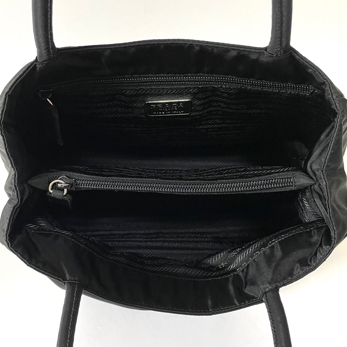 【極美品】PRADA プラダ ハンドバッグ テスート ナイロン 三角ロゴ プレート白タグ 黒 ブラック レディース メンズ
