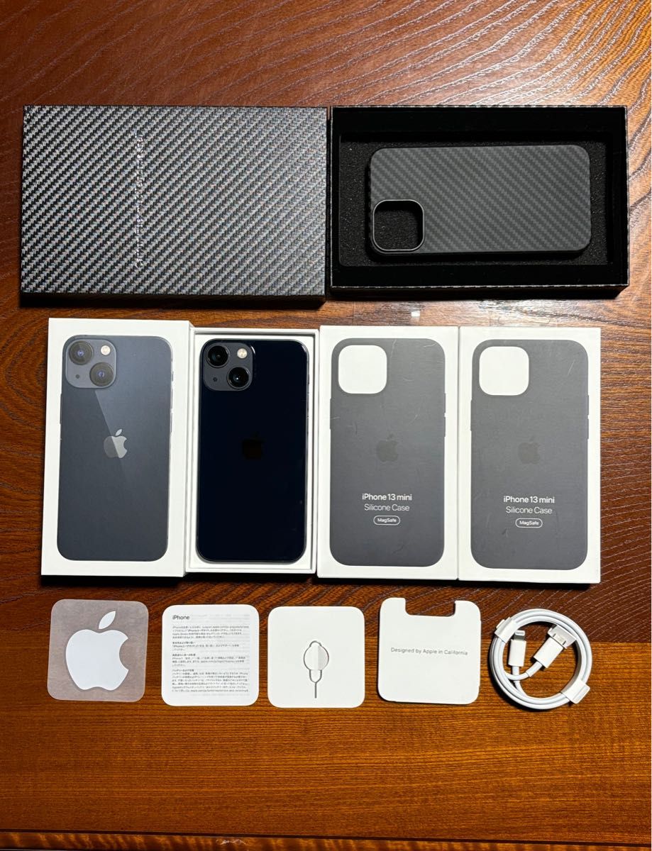 Apple iPhone 13 mini 128GB ミッドナイト 極美品-