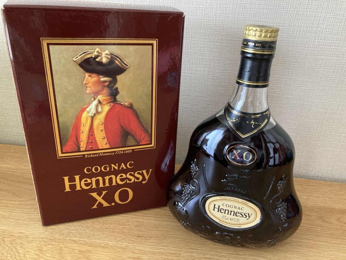 Hennessy ヘネシーXO 金 キャップ クリアボトル 箱付き 古酒 未開栓 