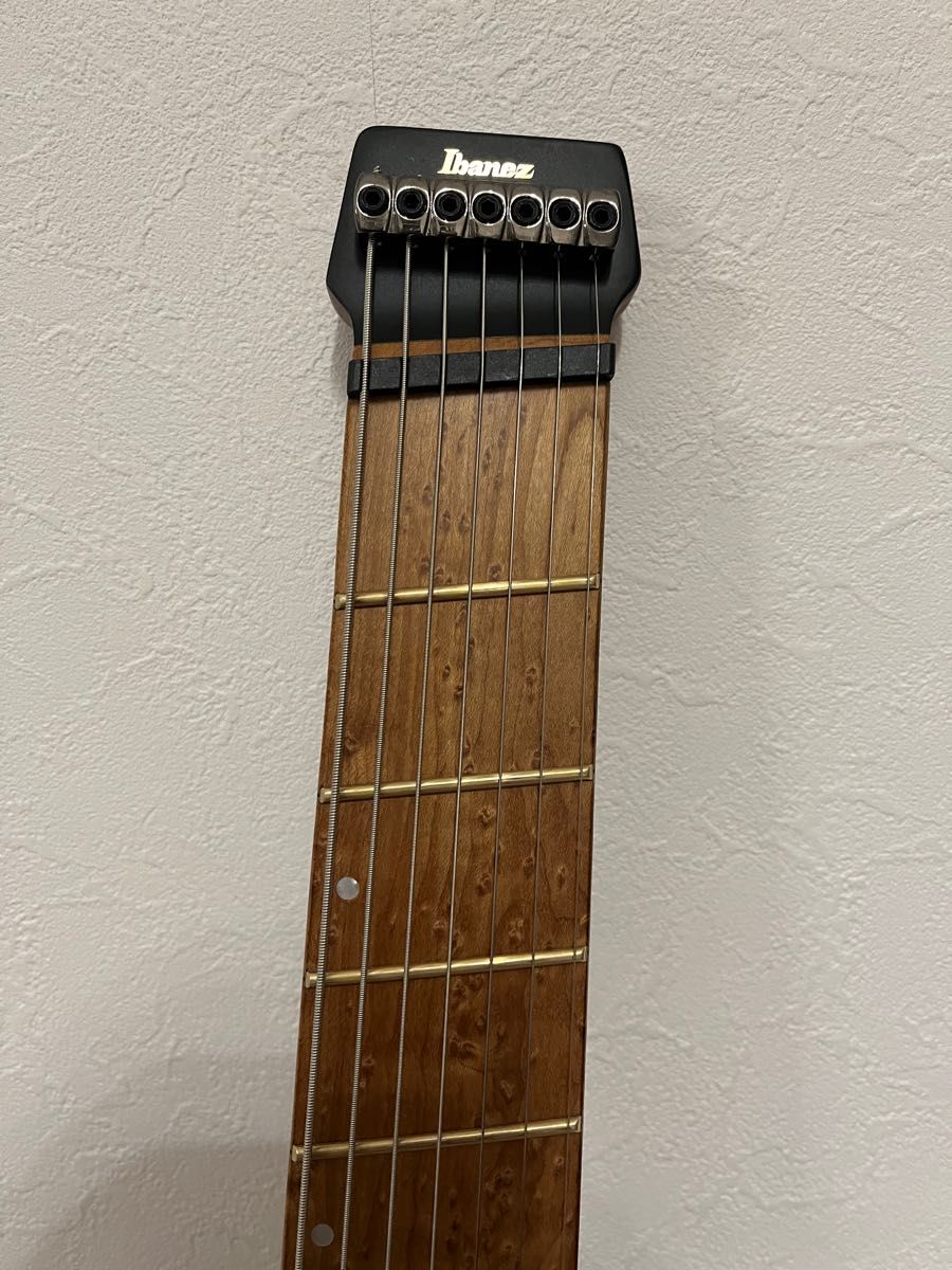 10/15まで値下げ中 Ibanez QX527PB ヘッドレス 7弦ギター 良木目美品