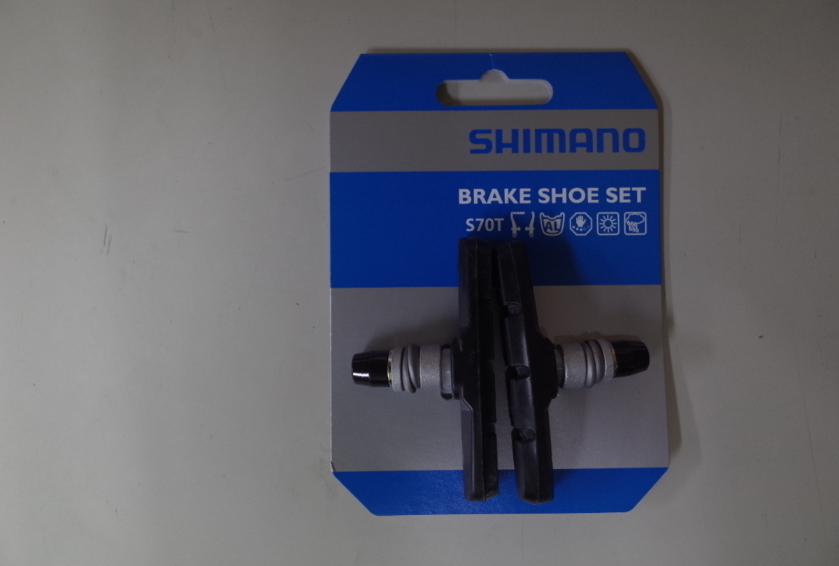 SHIMANO(シマノ) BR-R353 S70T ブレーキシュー　ブラックーナット Y8KW98010_画像1