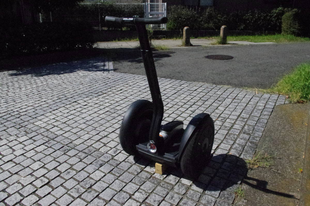 SEGWAY i2 セグウェイ 取扱説明書付 走行5300km SEGWAY SEGWAY i2 セグウェイ 取扱説明書付 走行5300km SEGWAY