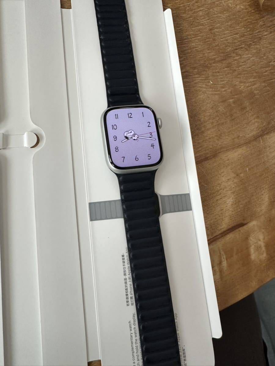 大特価 アップルウォッチ8(GPS + Cellularモデル)45mm シルバーアルミ