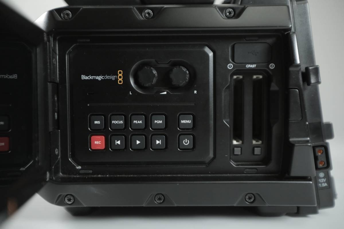 1円から管062548/Blackmagic Design URSA Mini 4.6K　EF/バッテリー付いてない（確認用）/動作確認済/完動品_画像6