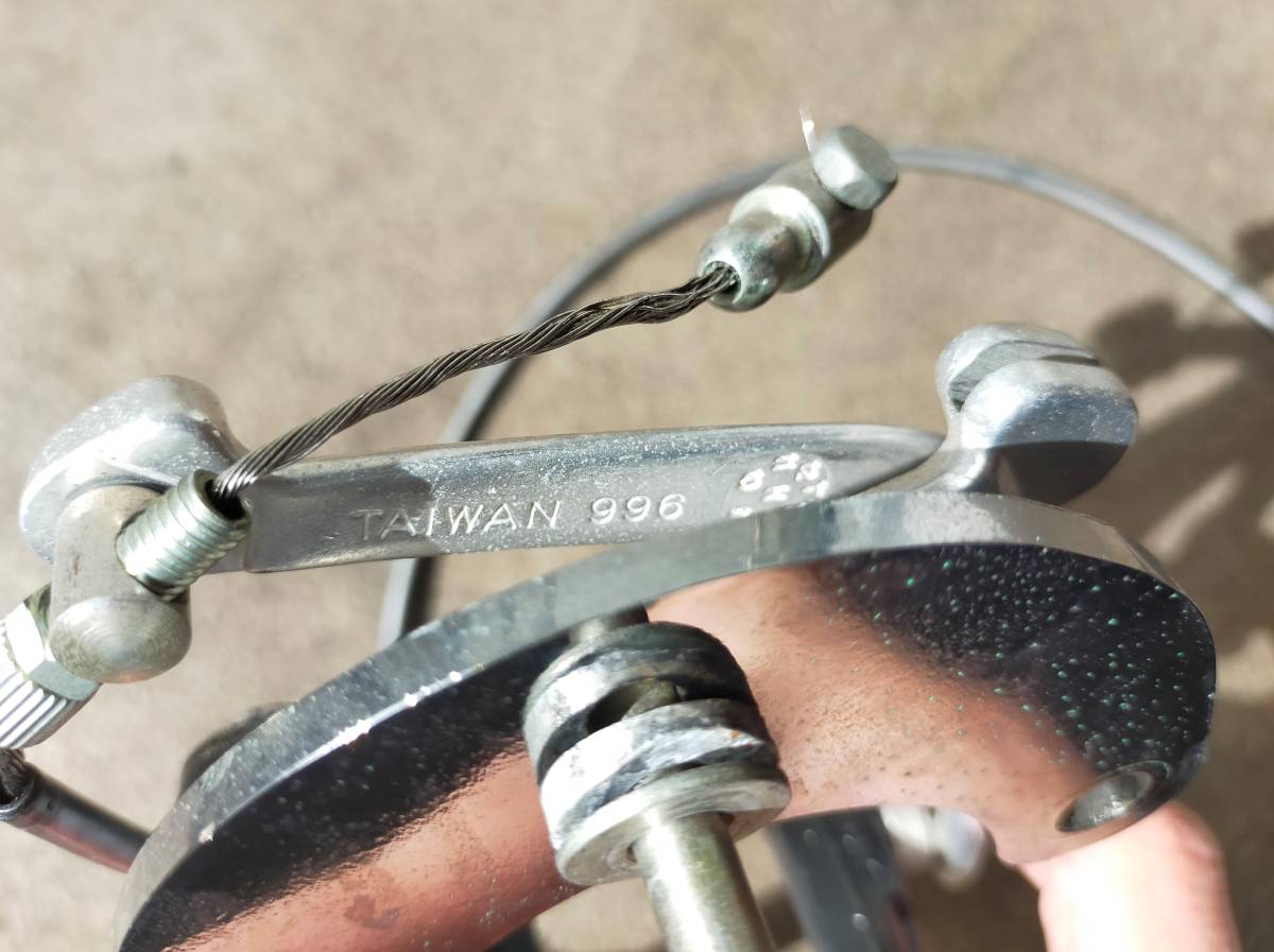 BMXフロントUブレーキ取り付けセット中古品 DIA-COMPE 996 BMXフロントUブレーキ取り付けセット中古品 DIA-COMPE 996