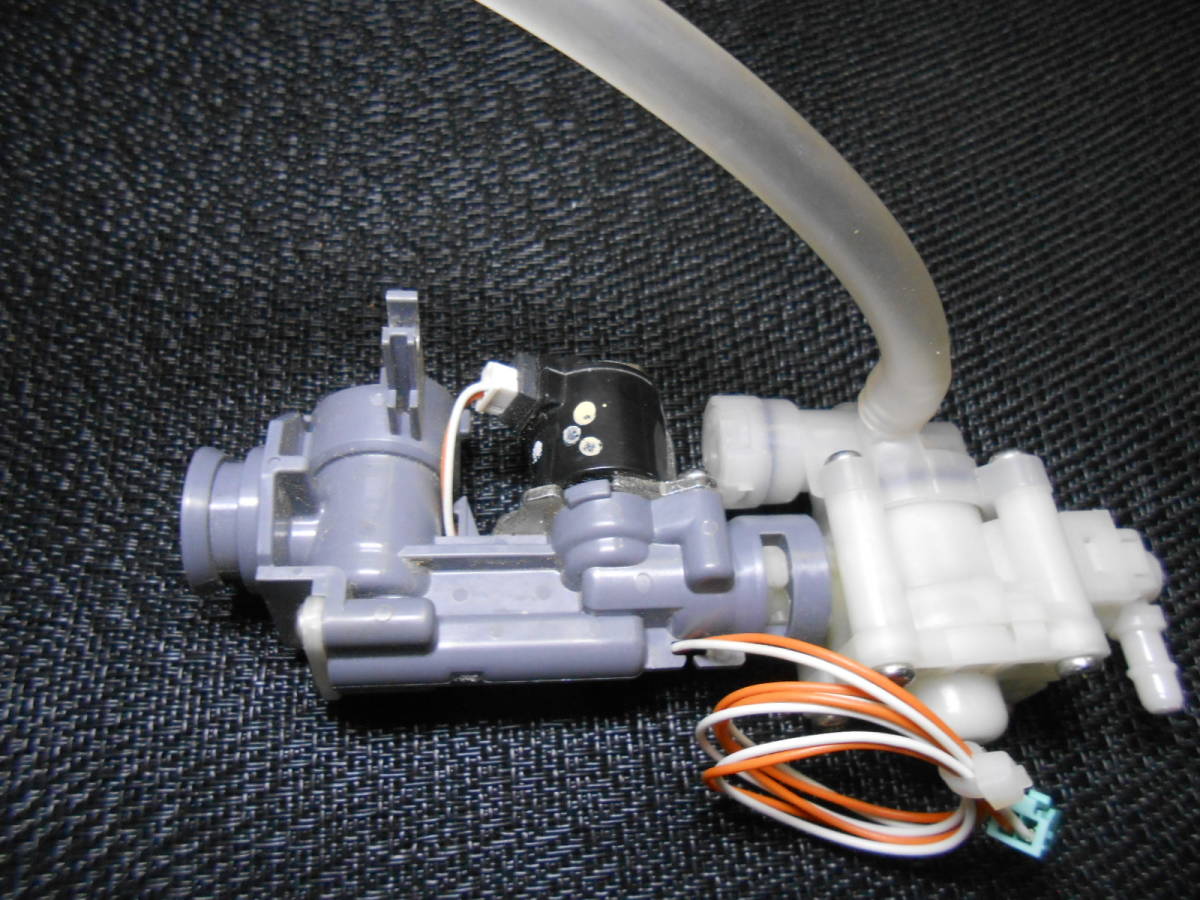 Yahoo!オークション - TOTO TCF-972 給水電磁弁 まだ使える 修理 Yahoo!オークション - TOTO TCF-972 給水電磁弁 まだ使える 修理