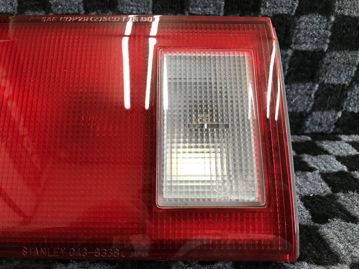 □□2310-121A　良品！シビックシャトル EF5 テールランプ 左 STANLEY 043-8338 内側 フィニッシャー_画像3