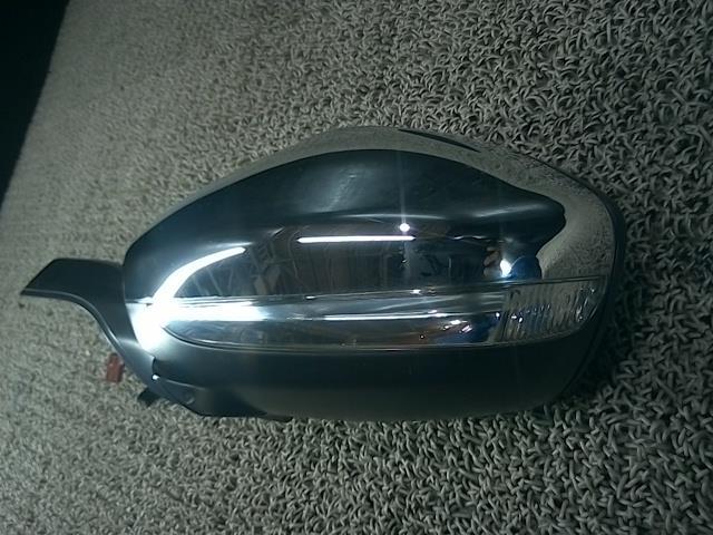 * Heisei era 27 year Peugeot 208 A9HN01 left side mirror plating winker attaching 0211047 0415377