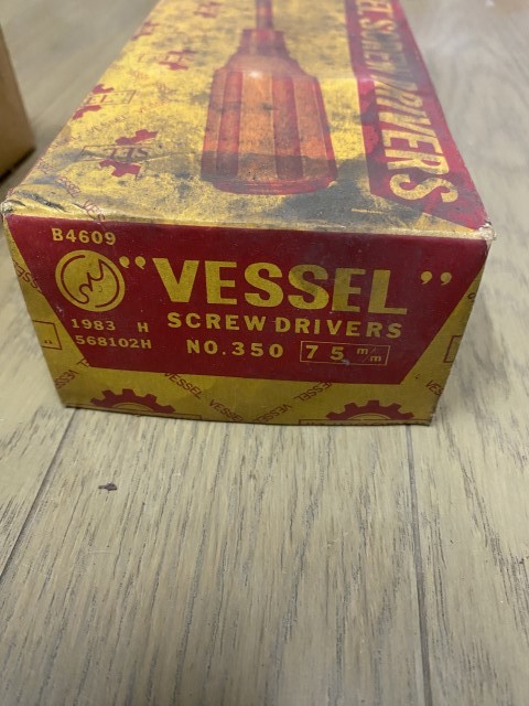 VESSEL　No.350 　75㎜　貫通マイナスドライバー　12本セット　未使用品！　ウッド_画像2