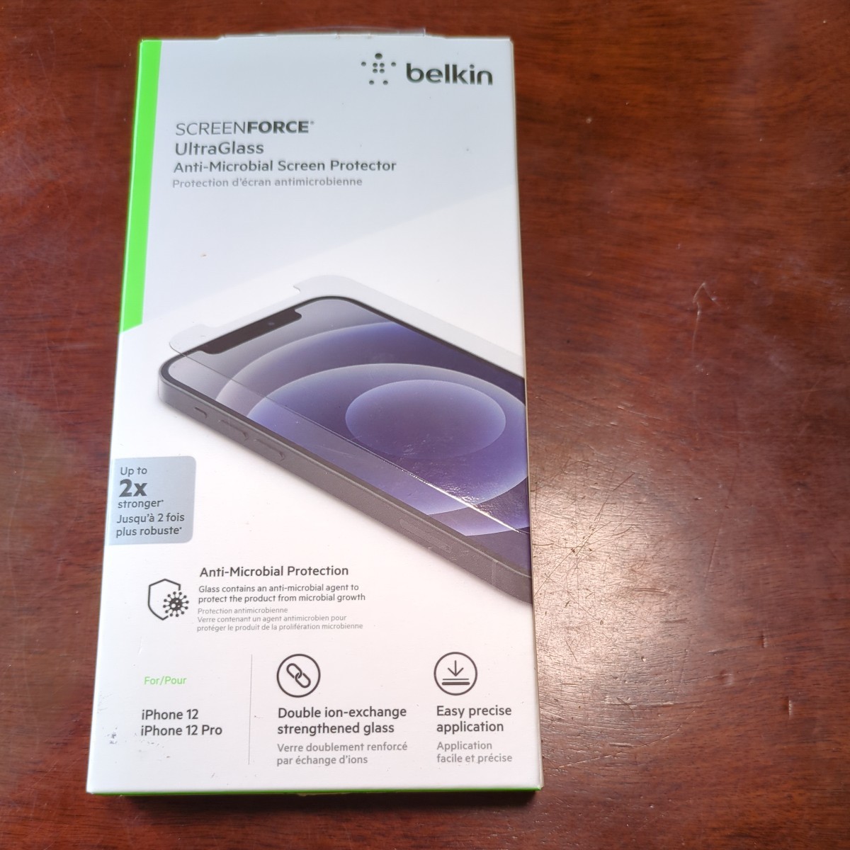 509h3014　Belkin iPhone 12 / 12 Pro 用 UltraGlass保護フィルム 超強化ガラス 抗菌 0.29mm 簡単取付キット付き OVA037zz_画像1