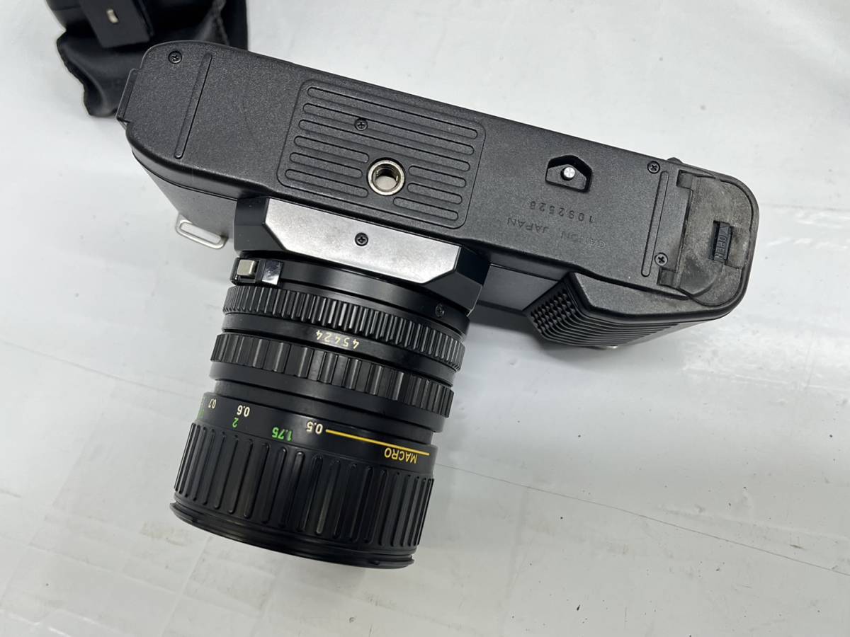 送料無料h53509 Canon キャノン T50 35mm sunpak auto20SR 付き 一眼レフ カメラ レンズ FD35-70mm 3客 ジャンク品_画像7