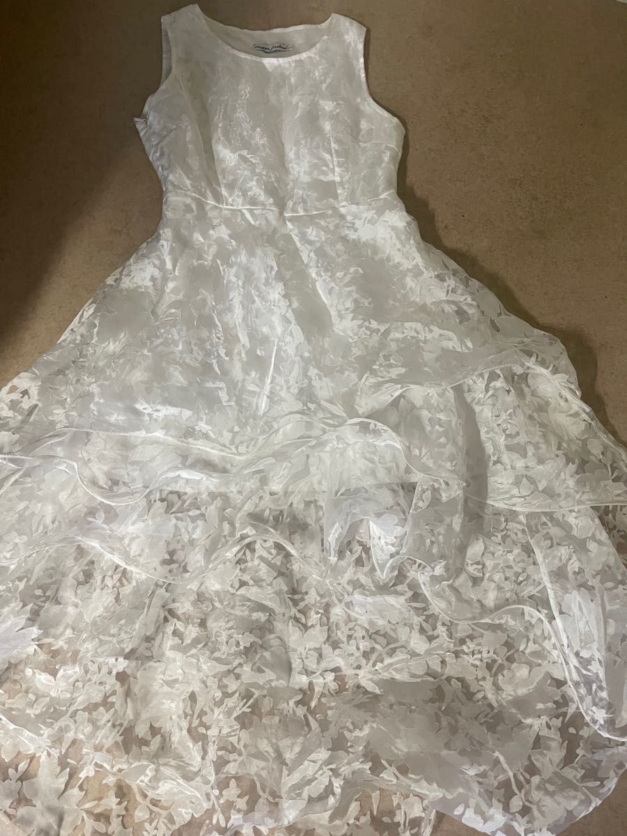 ★¨ウエディングドレス風  白ドレス！★¨着用時 とても綺麗です！Mサイズ ドレスワンピース 白 コスプレ