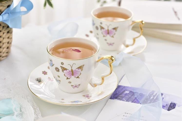 洋食器 茶器 15点セット 高品質 ポット カップ ソーサー ラ 洋食器 茶器 15点セット 高品質 ポット カップ ソーサー ラ