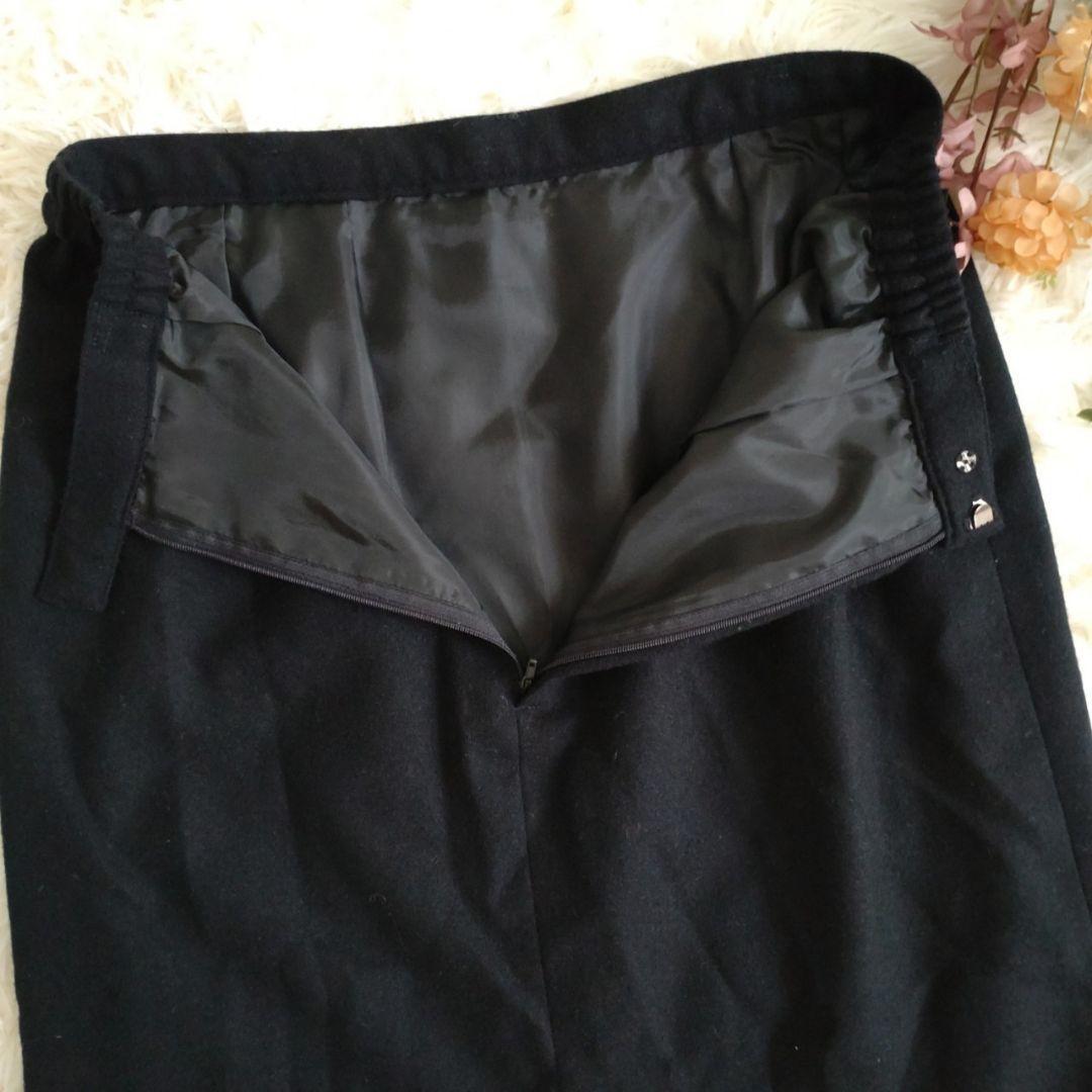KF381　良品　スカート【Ｌ～ＬＬ】コクーン 膝丈 ストレッチ オフィスカジュアル 黒　ブラック_画像4
