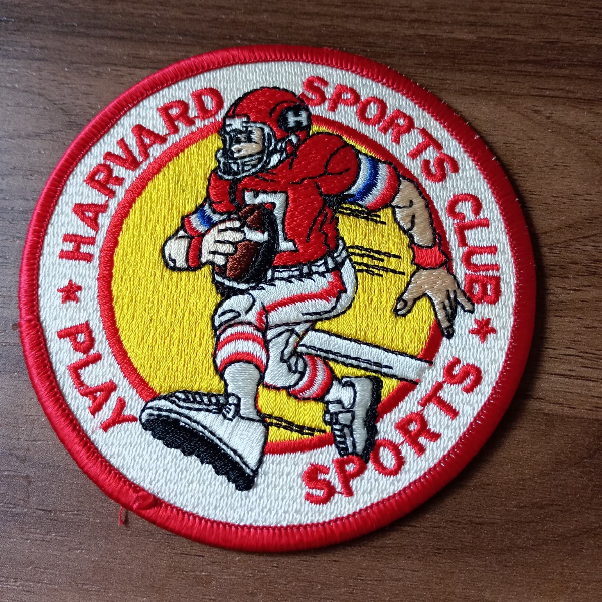 【vintage】刺繍ワッペン　Harvard sports club 10cm_画像1