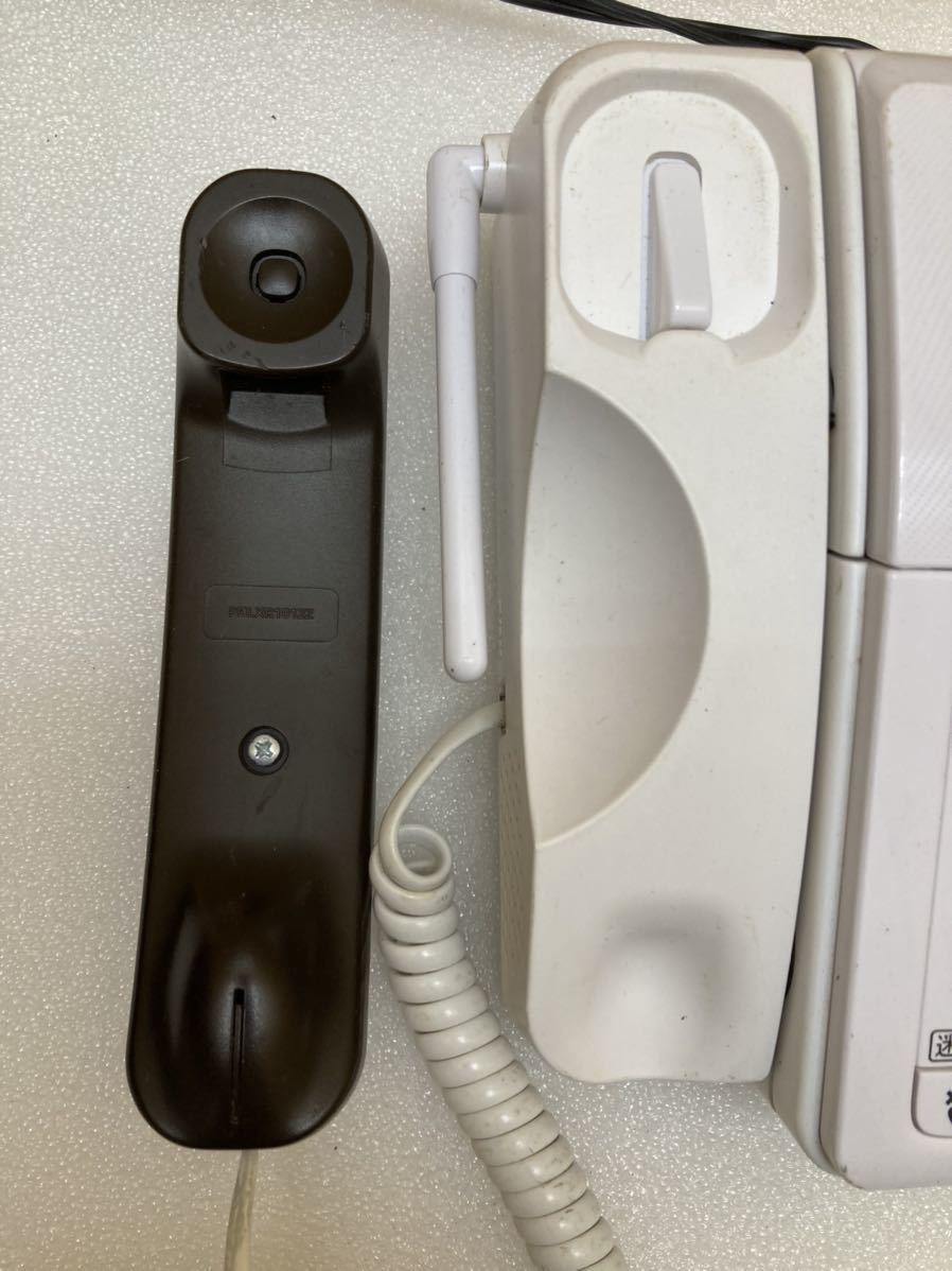 GXL9176 パナソニック panasonic 電話機KX-PD215-W 通話確認済み　fax未確認　子機バッテリー欠品　未確認　現状品　1023_画像3