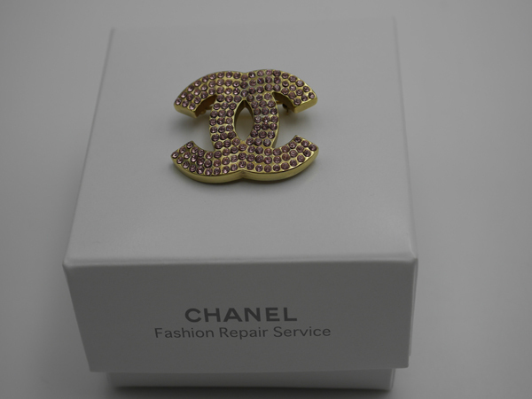 ☆日本の職人技☆ シャネル CHANEL ココマーク ブローチ 02P ライン