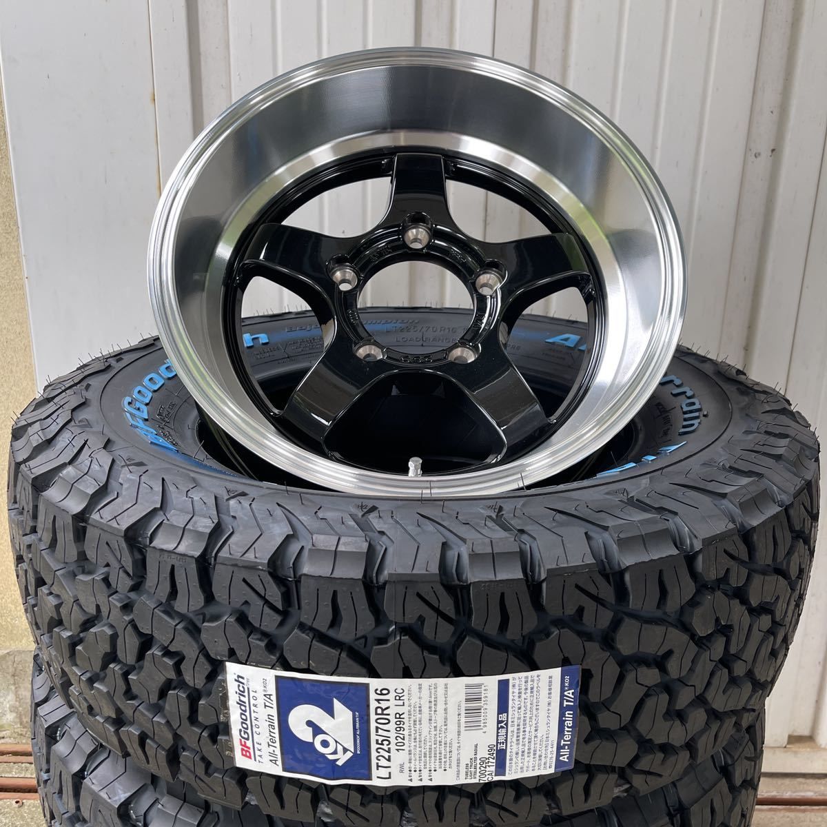 BFグッドリッチ225/70R16◆16×5.5J-20《CST ZERO-1HYPER S》スズキジムニー　シエラブラックポリッシュJBJA4本セットホワイトレターKO2_画像2