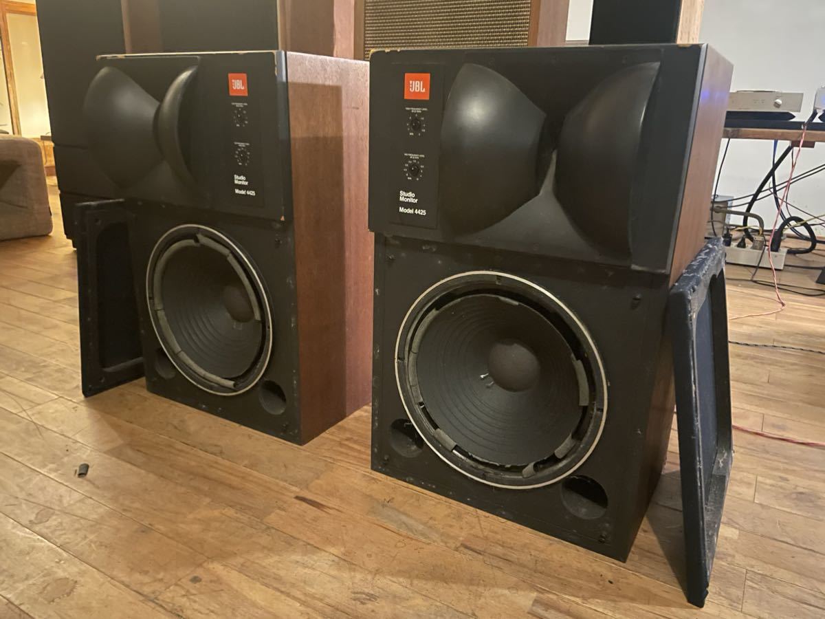 JBL 4425 音出し確認済み　エッジボロボロです、_画像1