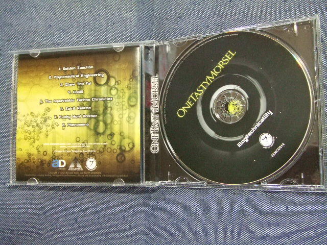 サイ・トランスCD★OneTastyMorsel* / Illogitechnicallity★　プログレッシヴ・トランス　Progressive Trance★8枚同梱送料100円 わ_画像5