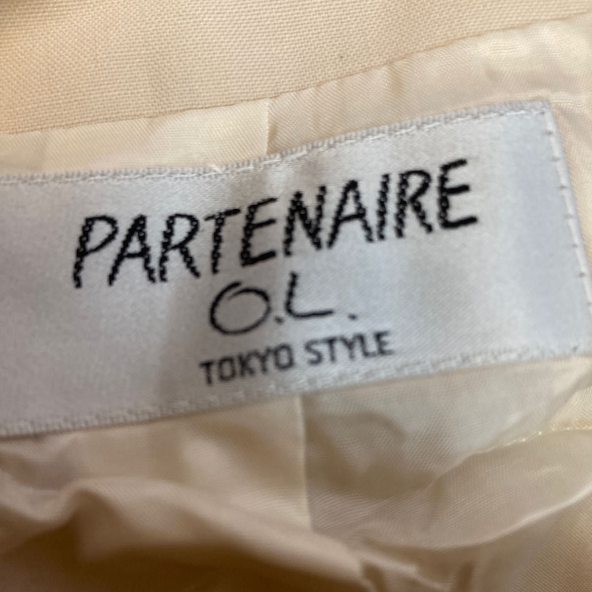 PARTENAIRE  東京スタイル ウールジャケットサイズＭ〜Ｌ  ノーカラージャケット