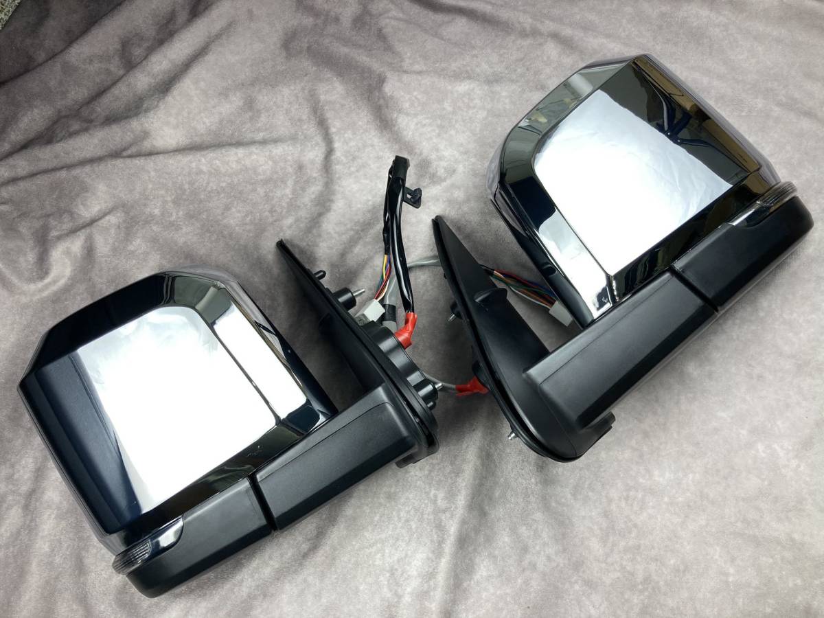 1円~! 200系ハイエース 6型ルック LEDウインカー付ドアミラー メッキ