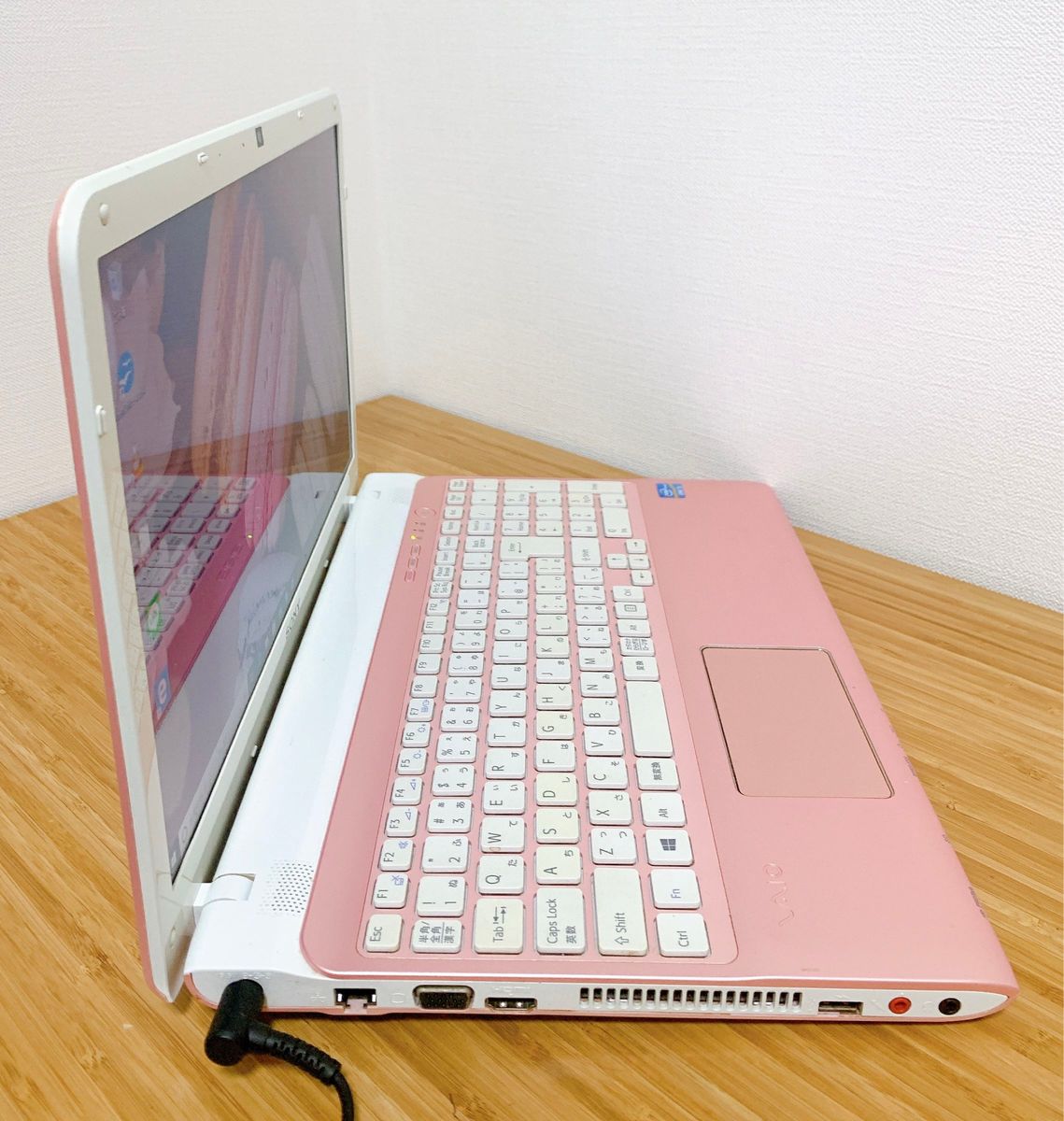 カメラ付PC 人気のVAIO ノートパソコン　可愛いピンク　初心者でも使いやすい