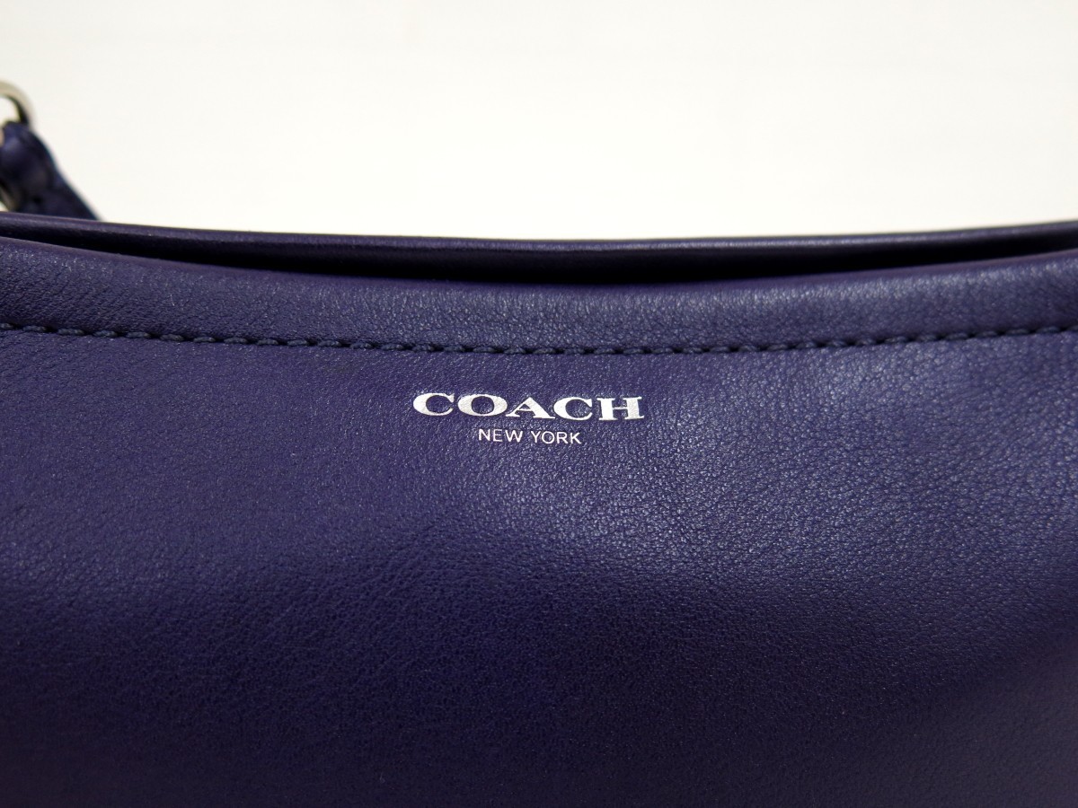 COACH コーチ◆カーフ レザー 本革◆ポーチ クラッチ バッグ◆パープル シルバー金具◆超美品◆タッセル◆N6127_画像8