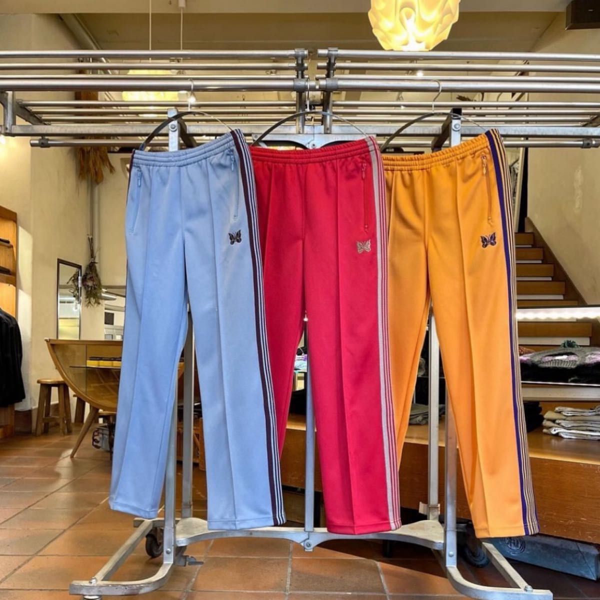 即日発送】needles ニードルス トラックパンツ ストレート サックス