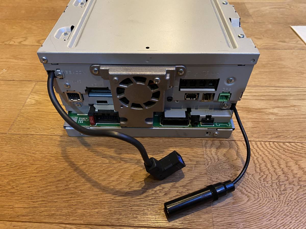 カロッツェリア サイバーナビ AVIC-ZH0007 SSD 最新2023年更新地図