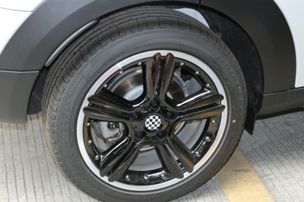BMW MINI ミニ チェッカーフラッグ ホイール キャップ ステッカー 4枚入り 52mm センター シール エンブレム MINI COOPER ミニクーパー_画像4