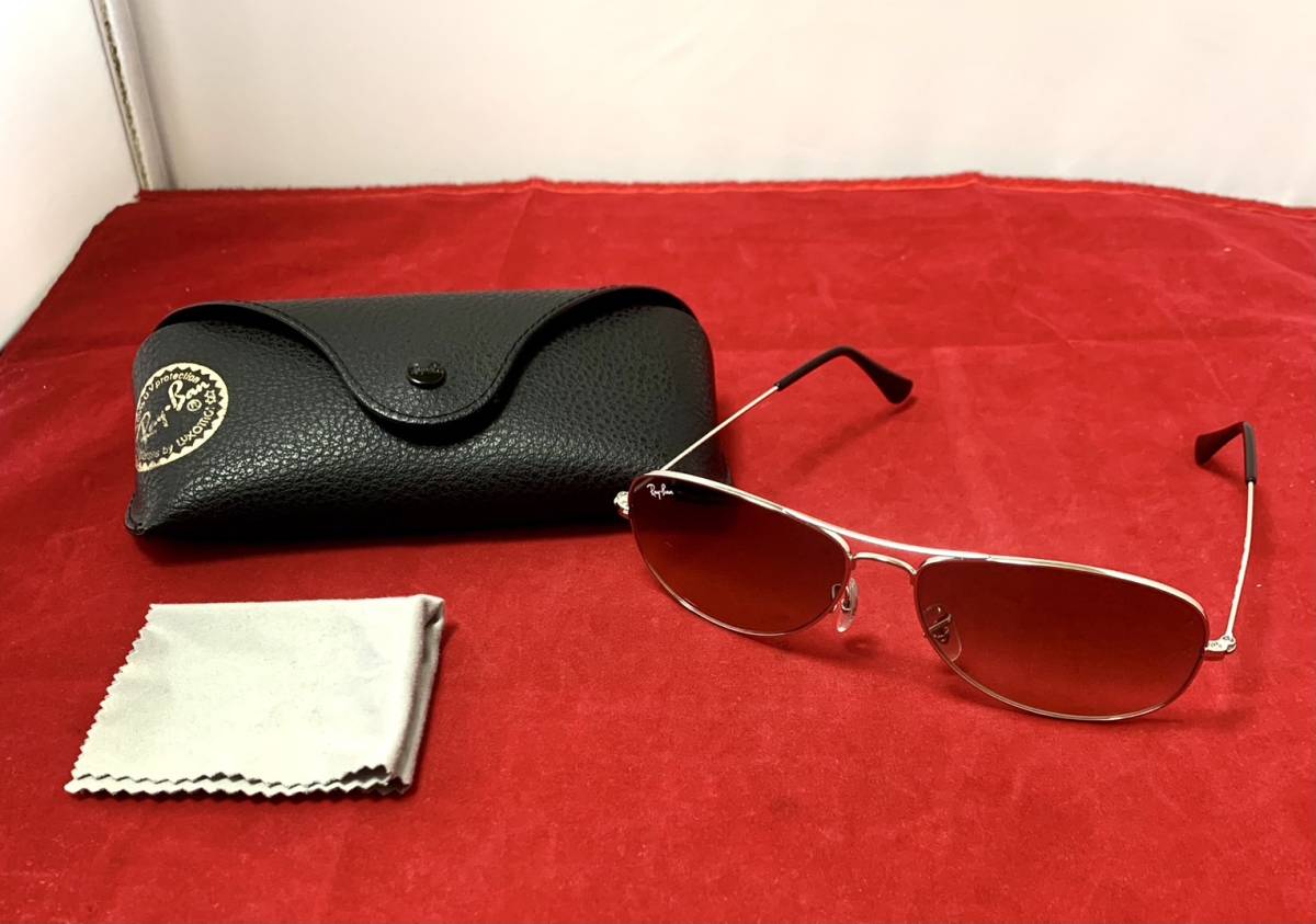 美品☆レイバン/Ray-Ban サングラス COCKPIT RB3362 003/32 59-14 2N 中古☆_画像1