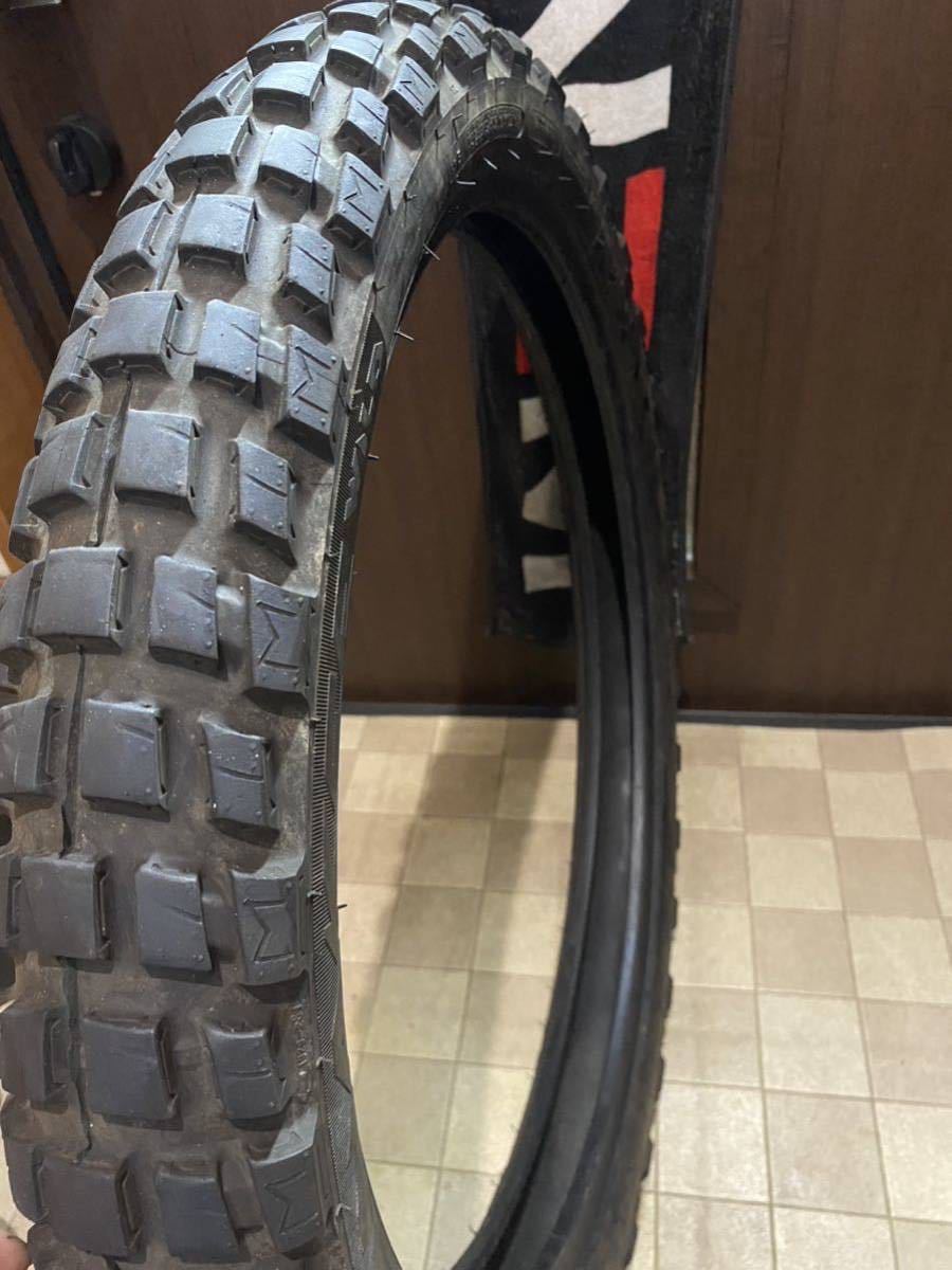 中古MCタイヤ 2022年製造 MICHELIN ANAKEE WILD 90/90-21 ミシュラン アナキー ワイルド 90 90 21 1122 K4232の画像4