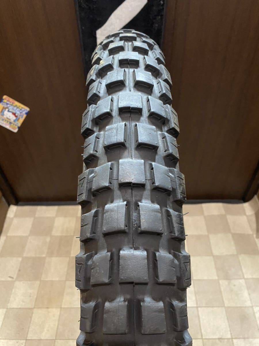 中古MCタイヤ 2022年製造 MICHELIN ANAKEE WILD 90/90-21 ミシュラン アナキー ワイルド 90 90 21 2622 K4246_画像1