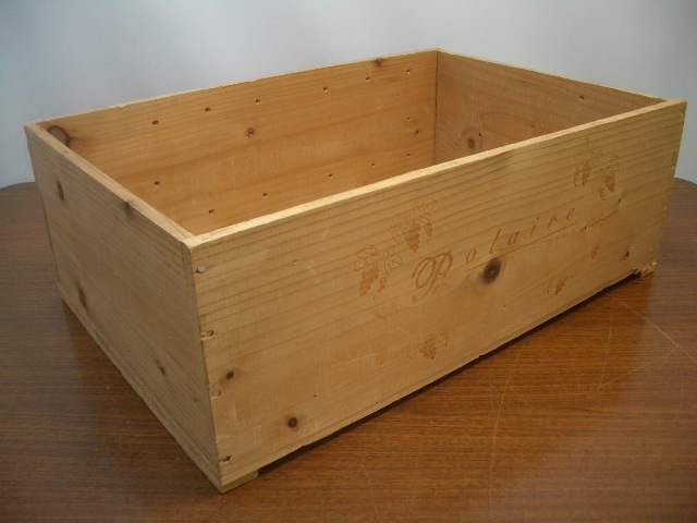 ◆ワインケース 木箱　52㎝×34.6㎝×18.4㎝　インテリア　収納ケース　保管箱　DIY材料　２　　　　_画像1